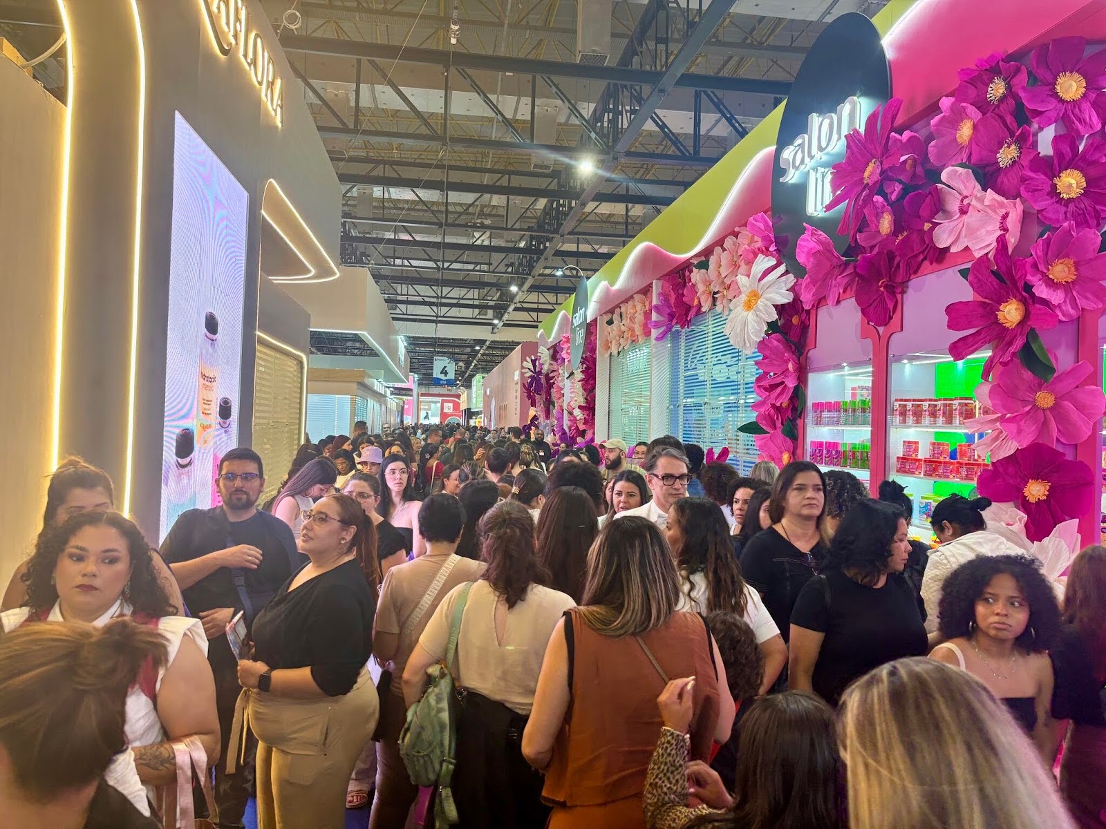 Perfumaria ganha pavilhão exclusivo na Beauty Fair 2025